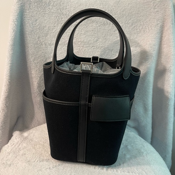 SOLD Authentic Hermes Picotin 18 Cargo black PHW - Picture 3 of 10